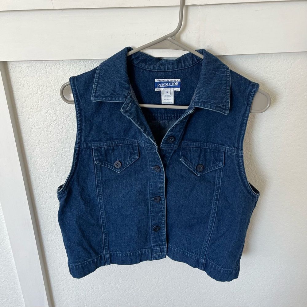 Pendleton Women's 6 Cropped Denim Western Vest